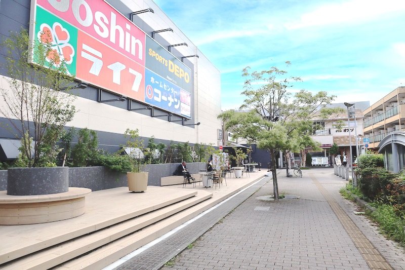 ショッピングセンターを中心に住環境が整うJR「中山寺」駅周辺の、暮らしの満足度をレポートします！